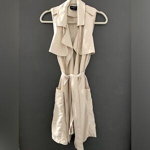 BEBE Sleeveless Trench Coat Jacket Vest Ivory/Cream Sandshell XS